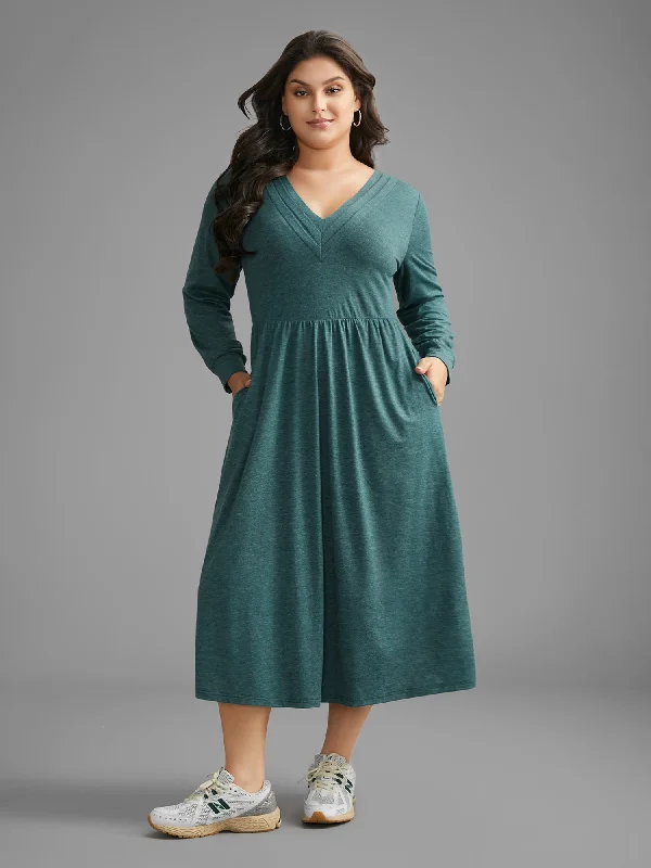 Solid V Neck Pleated Knit Dress